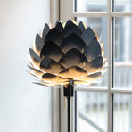 Aluvia Floor Lamp (Brushed Brass)