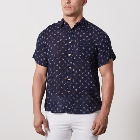 Macias Casual Point-Collared Short Sleeve Button Down // Navy (S)
