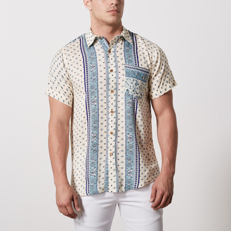 Shannon Casual Point-Collared Short Sleeve Button Down // Eggshell (S)