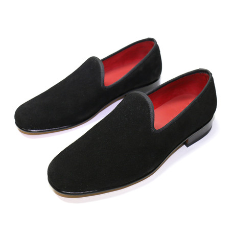 Noche Slipper // Black (US: 7)