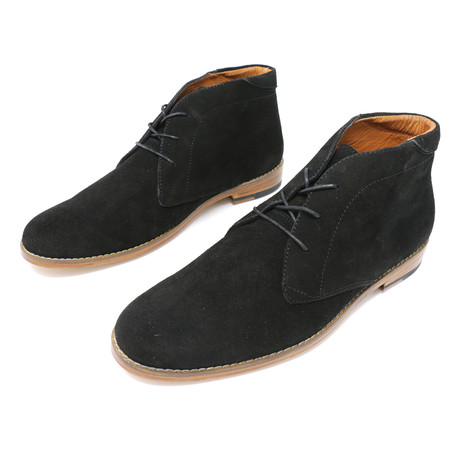 Noche Chukka Boots // Black (US: 7)