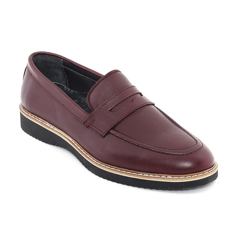 Ellsworth Shoe // Burgundy (Euro: 39)