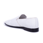 Blaine // White (US: 8)