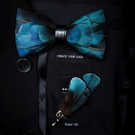 Feather Bow Tie // Turquoise