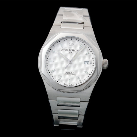 Girard Perregaux Laureato Anniversary Automatic // 81000 // Unworn