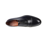 MT2176 // Oxford Shoe // Black (Euro: 41)
