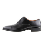 MT2183 // Oxford Shoe // Black (Euro: 45)