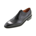 MT2190 // Oxford Shoe // Black (Euro: 46)