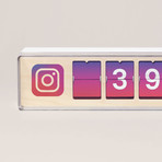 Smiirl. Instagram Follower Counter - Real time - 5 Digits.