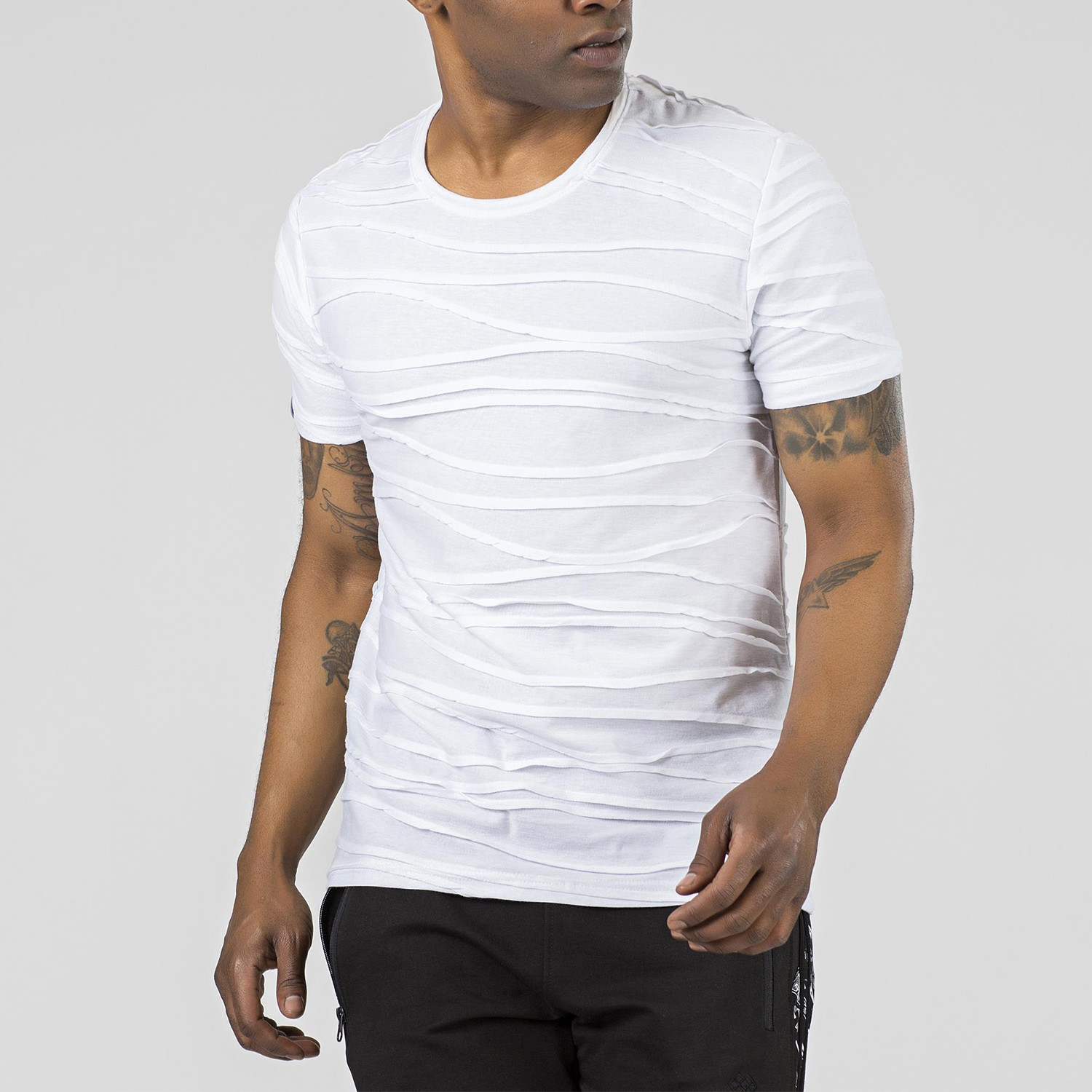 Wave Textured T-Shirt // White (S) - YASEMEN DIŞ TİCARET LTD. ŞTİ ...