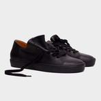Atom Shoe // Black (Euro: 42)