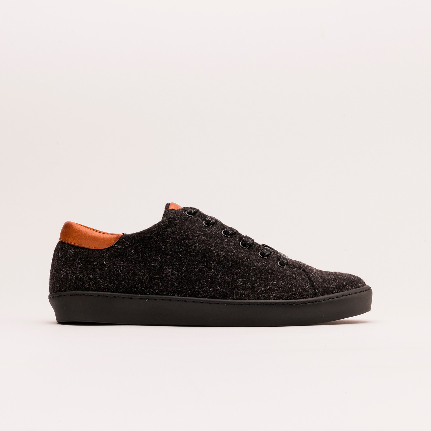 Hygge Shoe // Anthracite (Euro: 40) - Jak - Touch of Modern