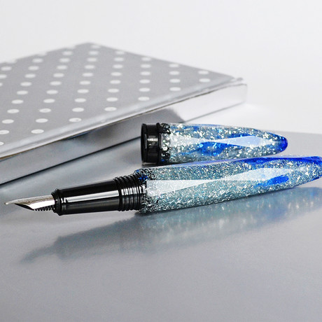 Briolette Blue Frost Pen (Fine)