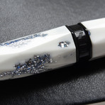 Briolette Snow Season Pen (Fine)