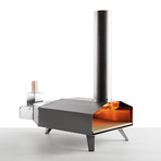 Ooni 3 Pizza Oven, Cover/Bag and Pizza Peel