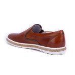 Huxley // Cognac (US: 8.5)