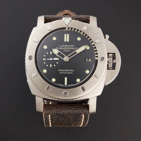Panerai Luminor Submersible 1950 2500M 3 Days Automatic // PAM 364 // Pre-Owned