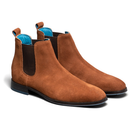 Vinnie // Rust (UK: 7)