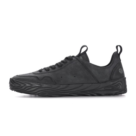 Low Top Lace-Up Sneaker // Crow (US: 4.5)