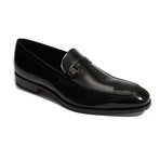 Salvatorre Ferragamo // Destin Loafers // Black (US: 7.5)