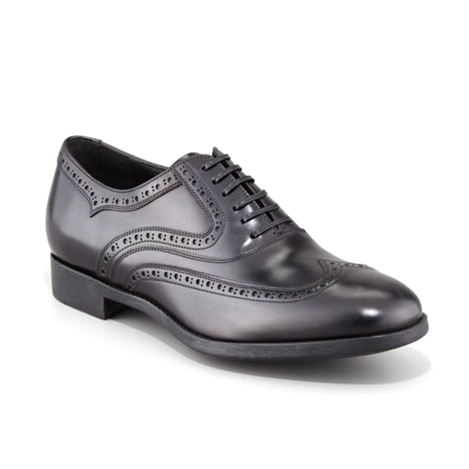 Salvatorre Ferragamo // Sinesio Leather Wingtip Shoes // Black (US: 6 ...