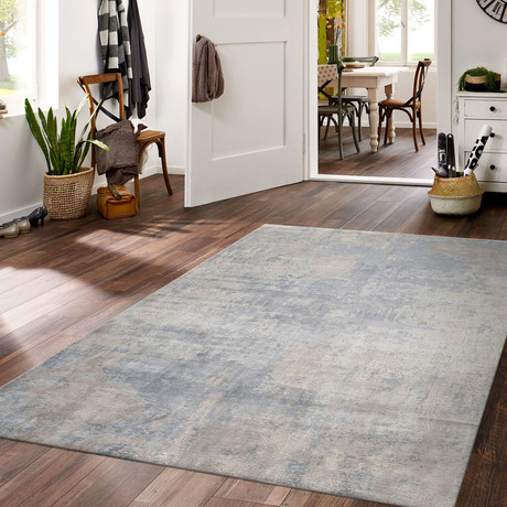 Laiza Collection // Hand-Loomed Silk Area Rug