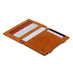 Essenziale Vintage RFID-Blocking Magic Wallet + ID Window (Brown)