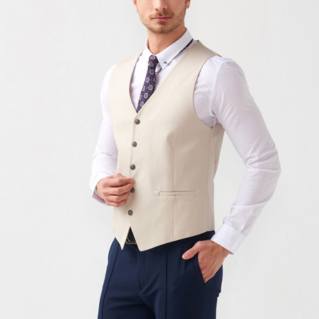 Oliver Vest // Beige (US: 46R)