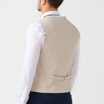 Oliver Vest // Beige (US: 46R)