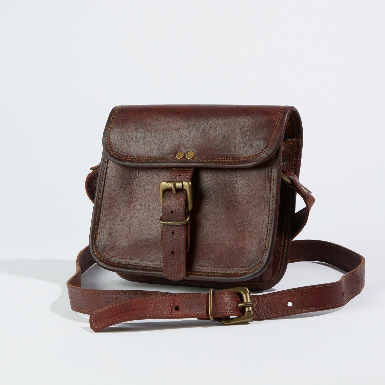 Leather Crossbody Sling Bag I // Chestnut Brown - The Fair Share ...