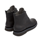 Tyre // Black (Euro: 40)