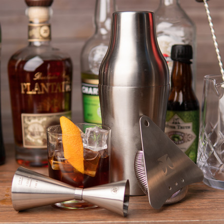 Bartender's Choice // 4-Piece French Cocktail Shaker Set