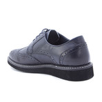 Siena Wingtip // Navy (US: 10.5)