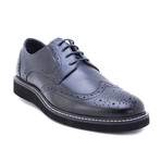 Siena Wingtip // Navy (US: 10.5)