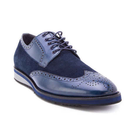 Saville Wingtip // Navy (US: 8)