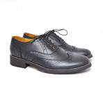 Wingtip Full Oxford // Black (US: 7)