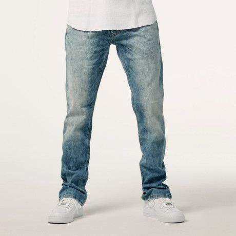 Yoshi Medium Rise Tapered Slim Jeans // 3D Rinse (29)