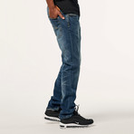 Mike Medium Rise Slim Jeans // Brazil (33)