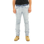 Works Slim Fit Jeans // Light Bleached (30WX33L)