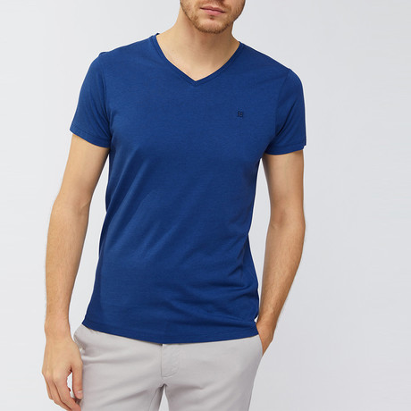 Solid V-Neck T-Shirt // Sax (XS)