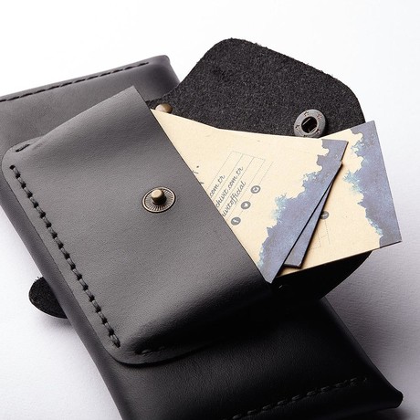 Multipurpose Envelope Case // Black