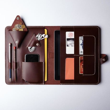 Tablet Organizer // Red Brown