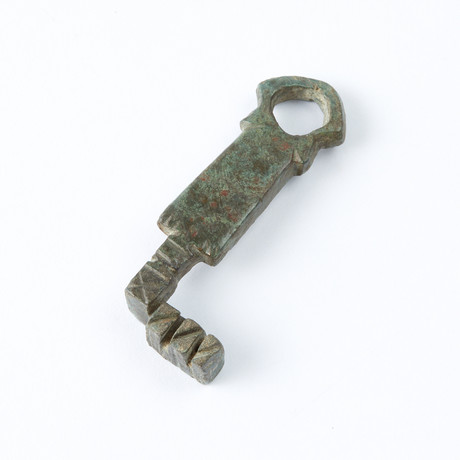 Ancient Roman bronze key, c. 1st-3rd century AD