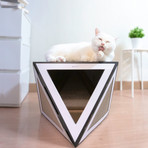 Pyramid // Cat House Scratcher