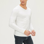Long Sleeve V-Neck T-Shirt // White (M)