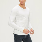 Long Sleeve V-Neck T-Shirt // White (XL)