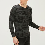 Pressurized Long Sleeve T-Shirt II // Black (S)