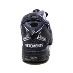 Vetements // Pump Sneakers // Black (US: 8.5)