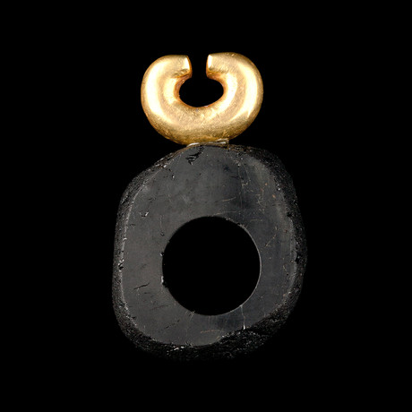 Impressive Pre-Columbian Gold Nose ring and Black Tourmaline Ring // Colombia Ca. 500-1000 CE