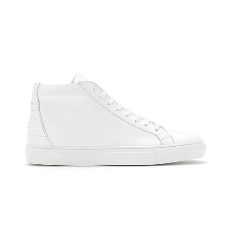 The Carnaby // White (Euro: 39)